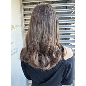 透明感ブラウン