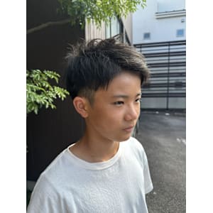 アップバングショート/山本凌也