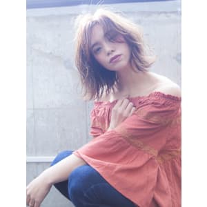 ショコラベージュ外ハネカール　ボブウルフ　前髪