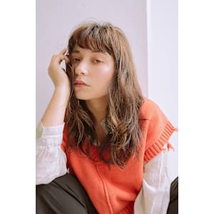 シルキーベージュ　ニュアンスカール　前髪