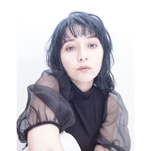 ダークアッシュ セミディ  シアーカラー  ウェーブパーマ