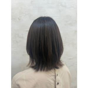 アッシュベージュ