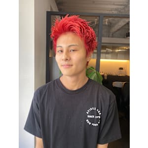 スパイキーショート/レッドカラー