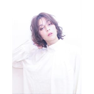 ダークアッシュ セミディ  シアーカラー  ウェーブパーマ