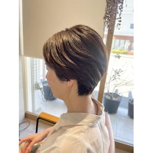 耳出しショート - 半個室型美容室 Sourire 伊都店【ハンコシツガタビヨウシツスーリールイトテン】掲載中