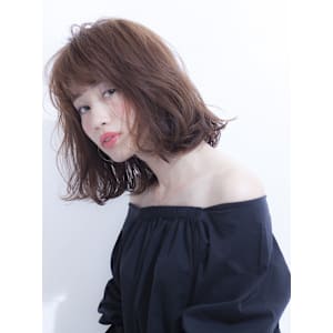 外ハネボブ×こなれミディ×ゆるふわカール