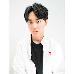 【吉田智哉】メンズパーマ、メンズセンターパート、7:3パート