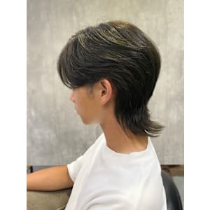 【SOLVER 南】センターパートウルフ/透明感カラー