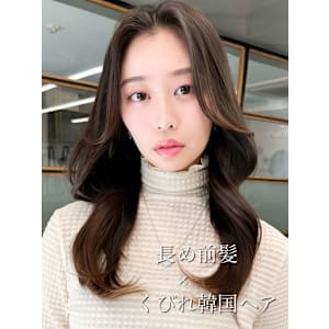 黒髪美髪レイヤー韓国ヘアロングくびれワンカール小顔エアリー