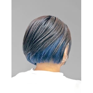 Blossom《髪質改善/縮毛矯正/ケアブリーチ/艶カラー》