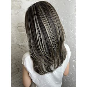 白髪ぼかしハイライトイルミナカラー池袋