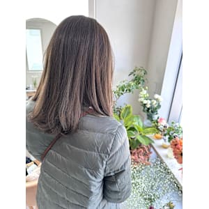 《花屋併設》柔らかベージュ