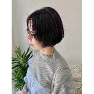 《花屋併設》ショート、顔周りレイヤー