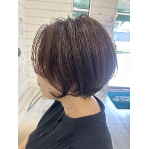 fleur岩政/ショートボブ/30代40代/薬院