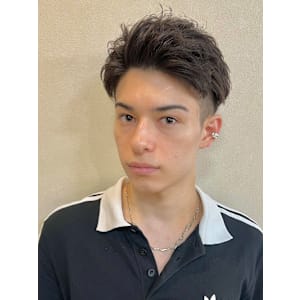 メンズ　スッキリ　ツーブロック　短髪　ショート　刈り上げ