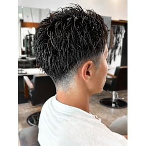 【IRIE 福岡】スパイキーショート×フェード