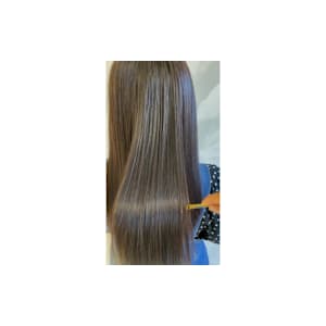 メテオ縮毛矯正（酸性ストレート）