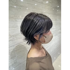 ショートウルフ×アッシュカラー/Kurumi