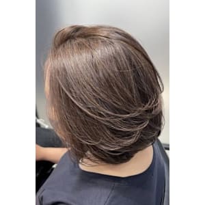 魅せるグレーヘア（白髪率３０％） - hair salon POCKET【ヘアーサロンポケット】掲載中