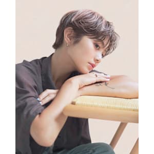 新宿/新宿美容室/ボブ／ショート/カットカラー／縮毛矯正