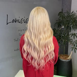 ブロンドヘアー