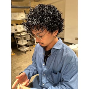 スパイラルパーマ