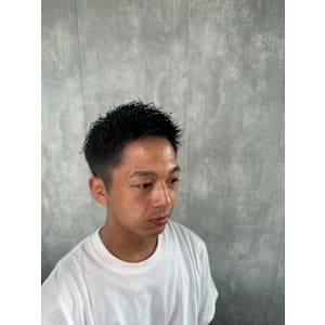 スパイキーショート