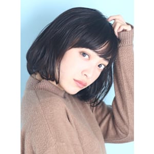 40代デザインカラーオリーブベージュ小顔レイヤーボブ - INCEPTION  GINZA 銀座【インセプション】掲載中