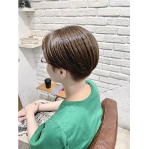 【MAGIC 小名木】スッキリショートスタイル