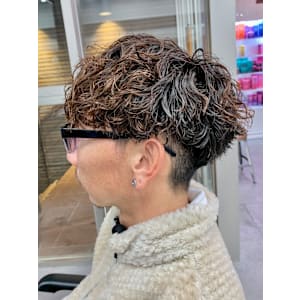 ツイストスパイラルパーマツイストパーマメンズマッシュパーマ