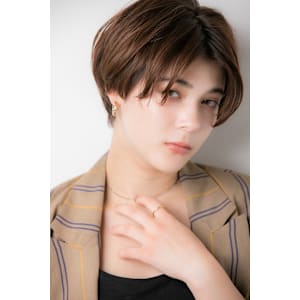 大人可愛い大人美人小顔カットショコラアッシュ