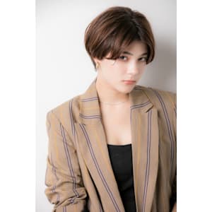 大人可愛い大人美人小顔カットショコラアッシュ