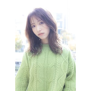 フェザーバング×かきあげロング×デジタルパーマ　前髪