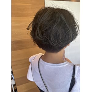 刈り上げショート