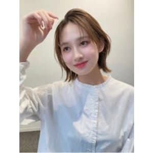 大人可愛い大人美人小顔カットショコラアッシュ