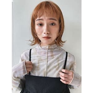 ゆるカールの外はねボブスタイル一覧へ戻る