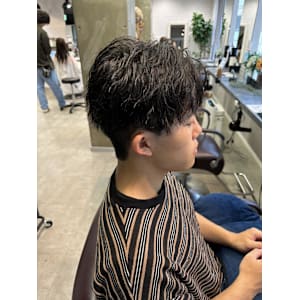 miu&宇都宮良太　メンズ無造作ツイストスパイラル