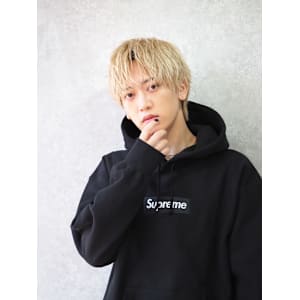 メンズセンターパート