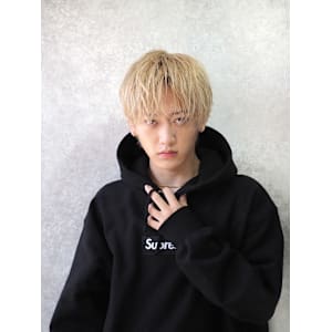 メンズセンターパート