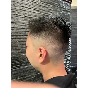 フェードカット