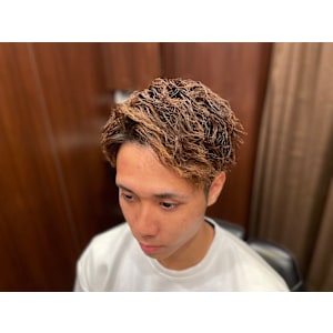 ツイストアップバング