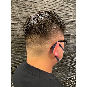 フェードカットスタイル