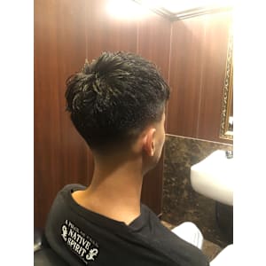 フェードパーマ