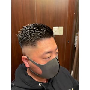 ヒロ銀座ハードパートスキンフェード