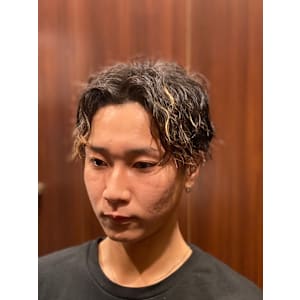 ツイストセンターパート