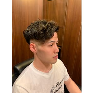 スキンフェード＋パーマ