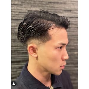 アイパー×スキンフェード