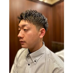 ツーブロックスタイル