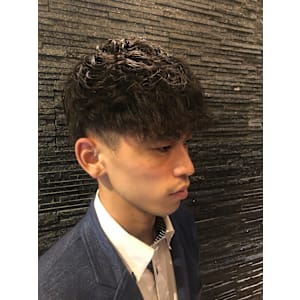 松田翔太さん風ツーブロックパーマ