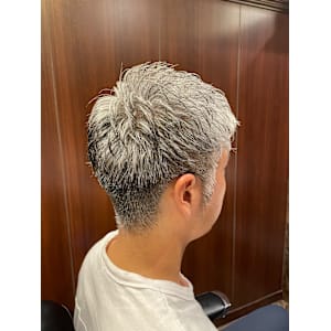 アップバングスタイル